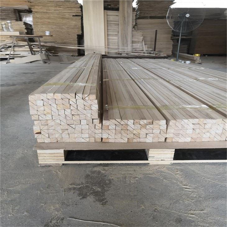 Stribed Chamfer Pren Paulownia