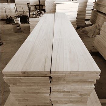 Planc Coed Paulownia